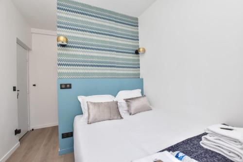 Cosy bedroom - Tour Eiffel Champs de Mars 10A