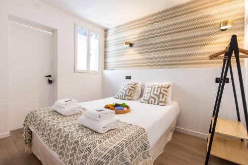 Cosy Bedroom - Tour Eiffel Champs de Mars 17B