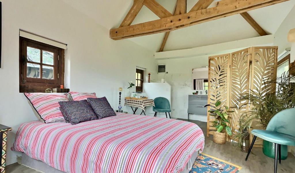 Cosy Bedroom - Tour Eiffel Champs de Mars 2A