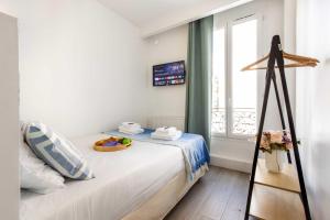 Cosy Bedroom - Tour Eiffel Champs de Mars 2A