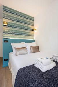 Cosy Bedroom - Tour Eiffel Champs de Mars 2A