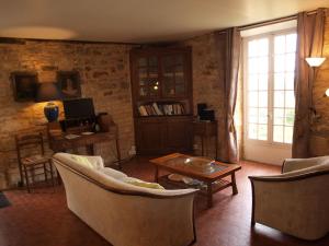 Cosy cottage in Peyzac le Moustier with Terrace