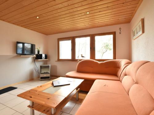 Cosy Holiday Home in Am Salzhaff by the Sea