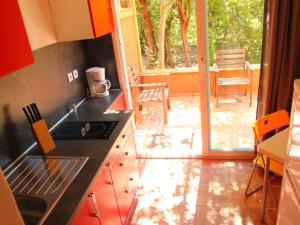 Cosy Holiday Home in Poggio Mezzana on the Beachside