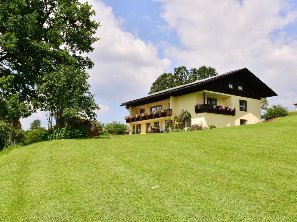 Cosy holiday home with sauna near ski area in Bavaria , 94256 Drachselsried