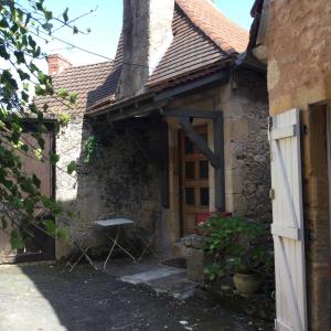 Cosy maisonnette Lascaux