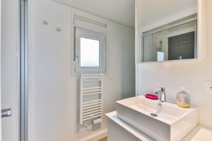 Cottage avec accès piscine - proche océan