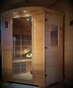 Cottage chaleureux avec Sauna & Jacuzzi