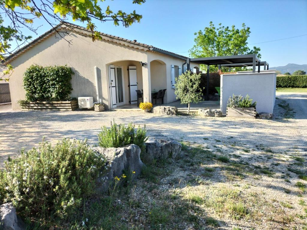 Maison de vacances Cottage in Lagorce lhardy n/n 07150 Lagorce