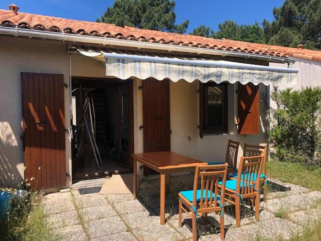 Maison de vacances Coup de coeur assuré à la palmyre, pkg privé, wifi 341 Route de la Fouasse 17570 Les Mathes