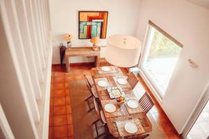Cozy 3 bedroom new villa, sleeps 7