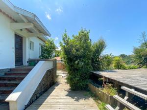 Cozy 6-bedroom surf house Bidart