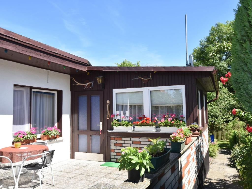 Cozy Bungalow in Kuhlungsborn-West near Beach , 18225 Kühlungsborn