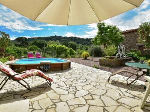 Maison de vacances Cozy Holiday Home in F lines Minervois with Swimming Pool  34210 Félines-Minervois Languedoc-Roussillon