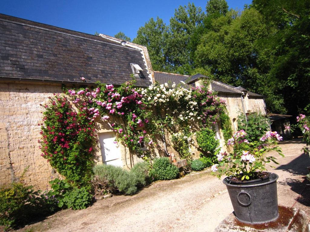 Cozy Holiday Home in Lantheuil with Garden , 14480 Lantheuil