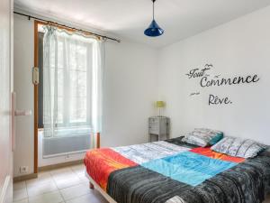 Cozy Holiday Home in Loubejac near Forest