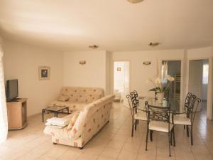 Cozy Holiday Home in Moriani Plage with Swimming Pool
