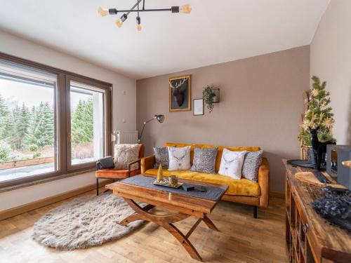 Cozy holiday home in Suhl near the ski lift