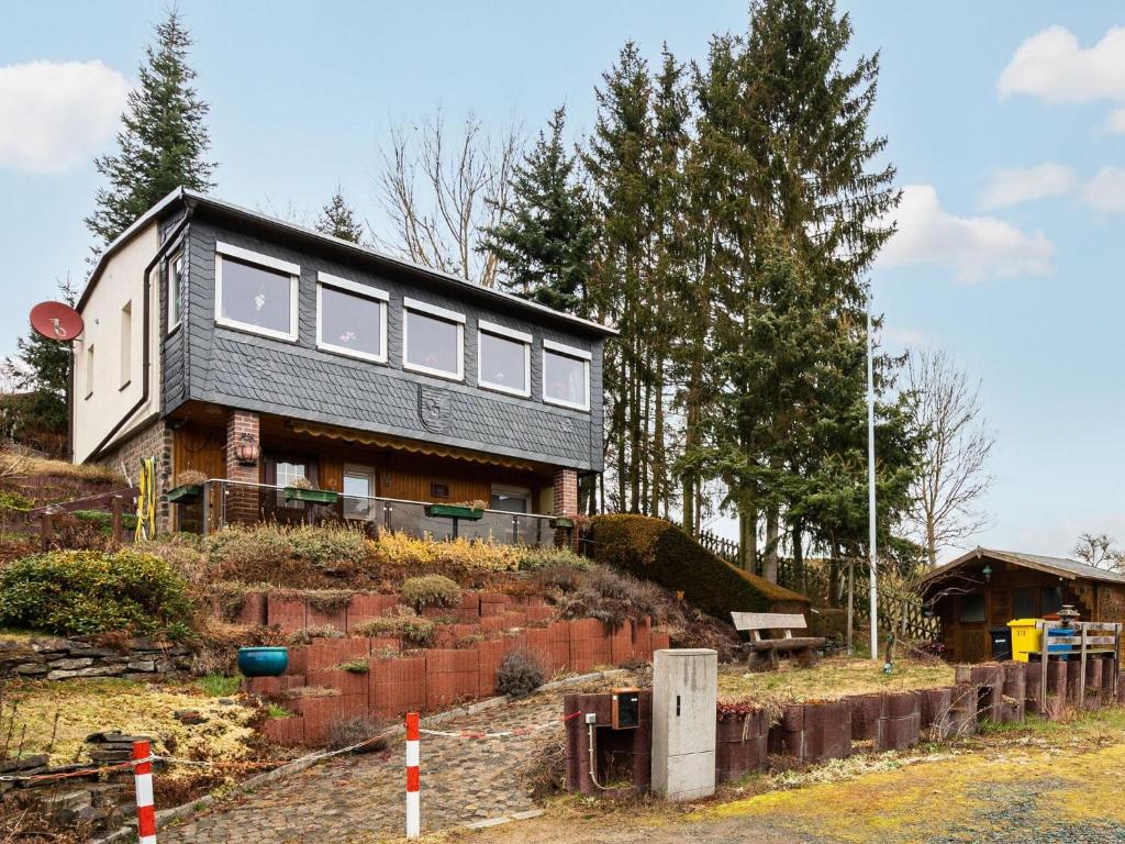 Cozy holiday home in the Harz Mountains with fireplace and garden , 06439 Harzgerode