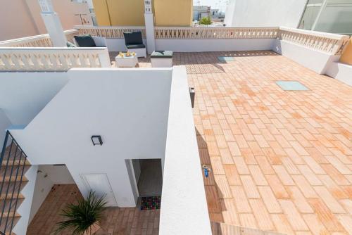 Cozy typical restored 2bedroom house single storey 5 min from the Fuseta Beach