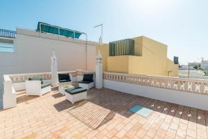 Cozy typical restored 2bedroom house single storey 5 min from the Fuseta Beach