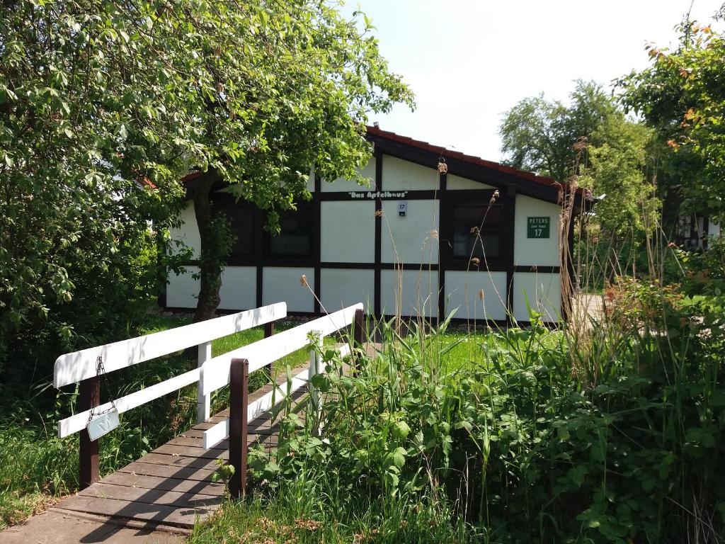 Maison de vacances Das Apfelhaus Feriendorf 17 21723 Bachenbrock