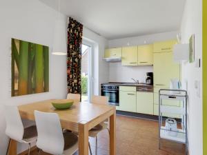 Delightful Holiday Home in Zierow near Seabeach