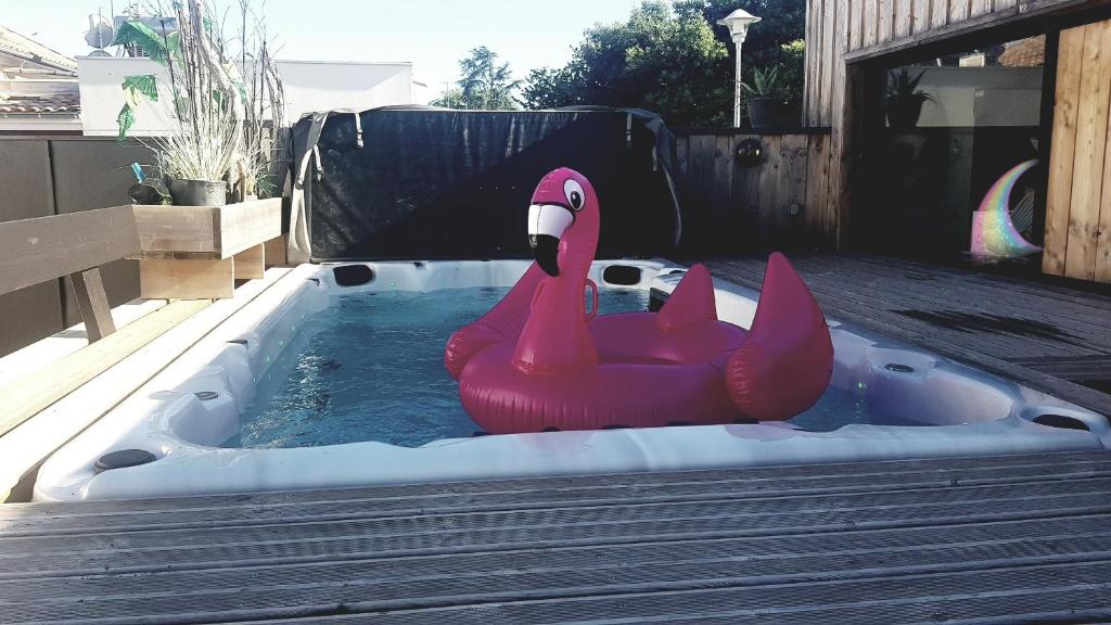 Dépendance Avec Piscine Jacuzzi Bassin d'Arcachon 45 Rue Pasteur, 33470 Gujan-Mestras
