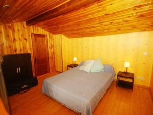 Detached villa in a small villa estate with private swimming pool