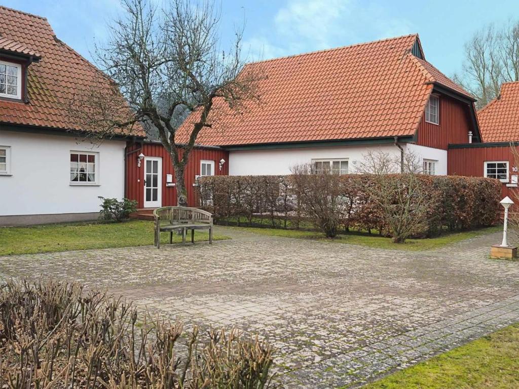 Maison de vacances DHH 9 Strandkorb Grüne Straße 23b - Haus 9 Haus 9 18375 Prerow