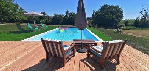 Domaine de Gaïa, Piscine, Pétanque, Ping-pong, proche Saint Emilion