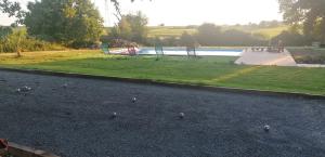 Domaine de Gaïa, Piscine, Pétanque, Ping-pong, proche Saint Emilion