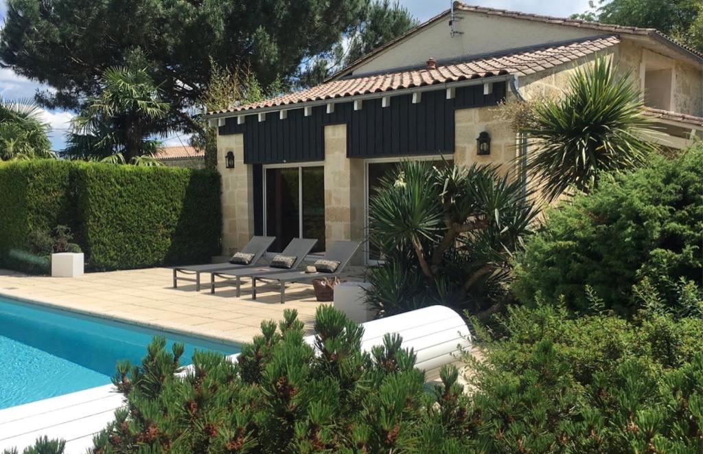 Maison de vacances Domaine de la Ronce 24 Le Canton Nord 33620 Cézac