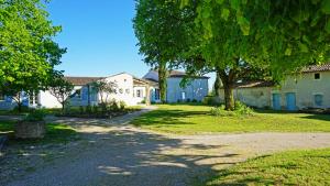 Maison de vacances Domaine du Grand Theuillac Grand Theuillac 17120 Arces-sur-Gironde -1