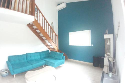 Duplex for 7 with TERRACE near the SEA