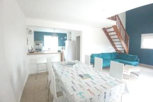 Duplex for 7 with TERRACE near the SEA
