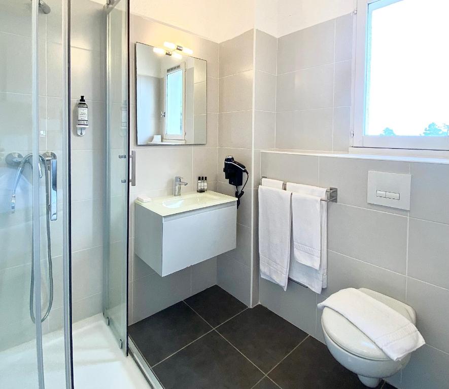 E&M Beach House Aldeamento do Levante I 8400-496 Armação de Pêra