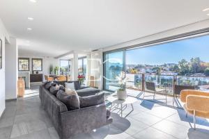 Easy Clés- Jacuzzi & Pool with a panoramic view