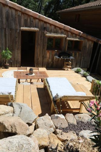 Ecogite dans les Cevennes Ardechoises