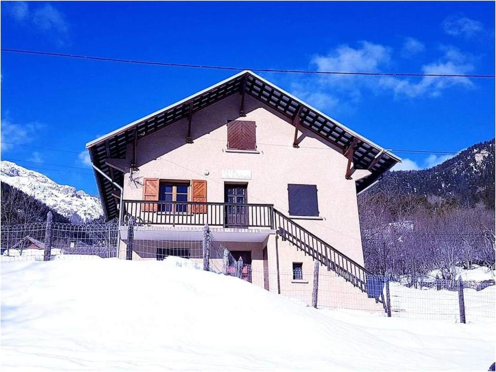 Maison de vacances Ecrin de la Salcette Les andrieux 05120 Saint-Martin-de-Queyrières