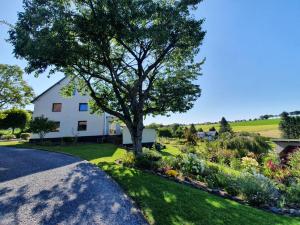 Maison de vacances Eifel-Ferienhaus Landblick Pfarrer-Dickmann-Straße 40 52393 Hürtgenwald Rhénanie du Nord - Westphalie