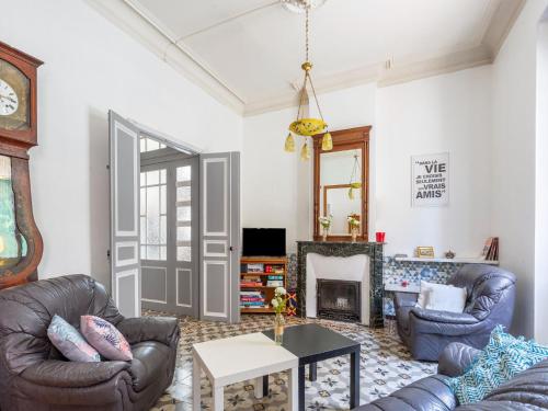 Elegant Holiday Home in Roquebrun with Garden