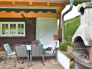 Maison de vacances Enchanting Holiday Home in M hlenbach with Fenced Garden  77796 Mühlenbach Bade-Wurtemberg