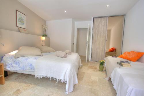 Enjoy the beautiful country of Fayence with its high perched renowned villages