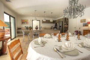 Enjoy the beautiful country of Fayence with its high perched renowned villages