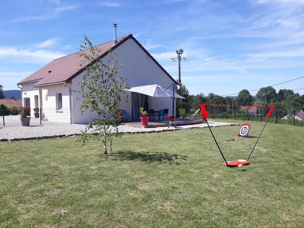 Maison de vacances Entre Lacs Et Montagnes 35 Rue des Croix 39130 Barésia-sur-lʼAin