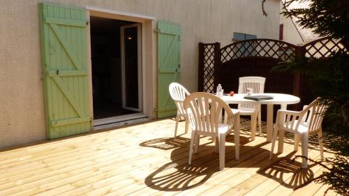 Erdeven - Petite maison de vacances près de la plage de Kerhilio