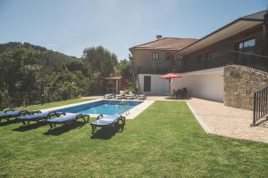 Espetacular casa com piscina, Braga by MyStay