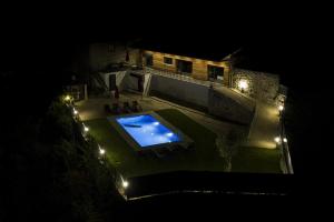 Espetacular casa com piscina, Braga by MyStay