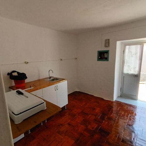 Estate by the city of Alcobaça